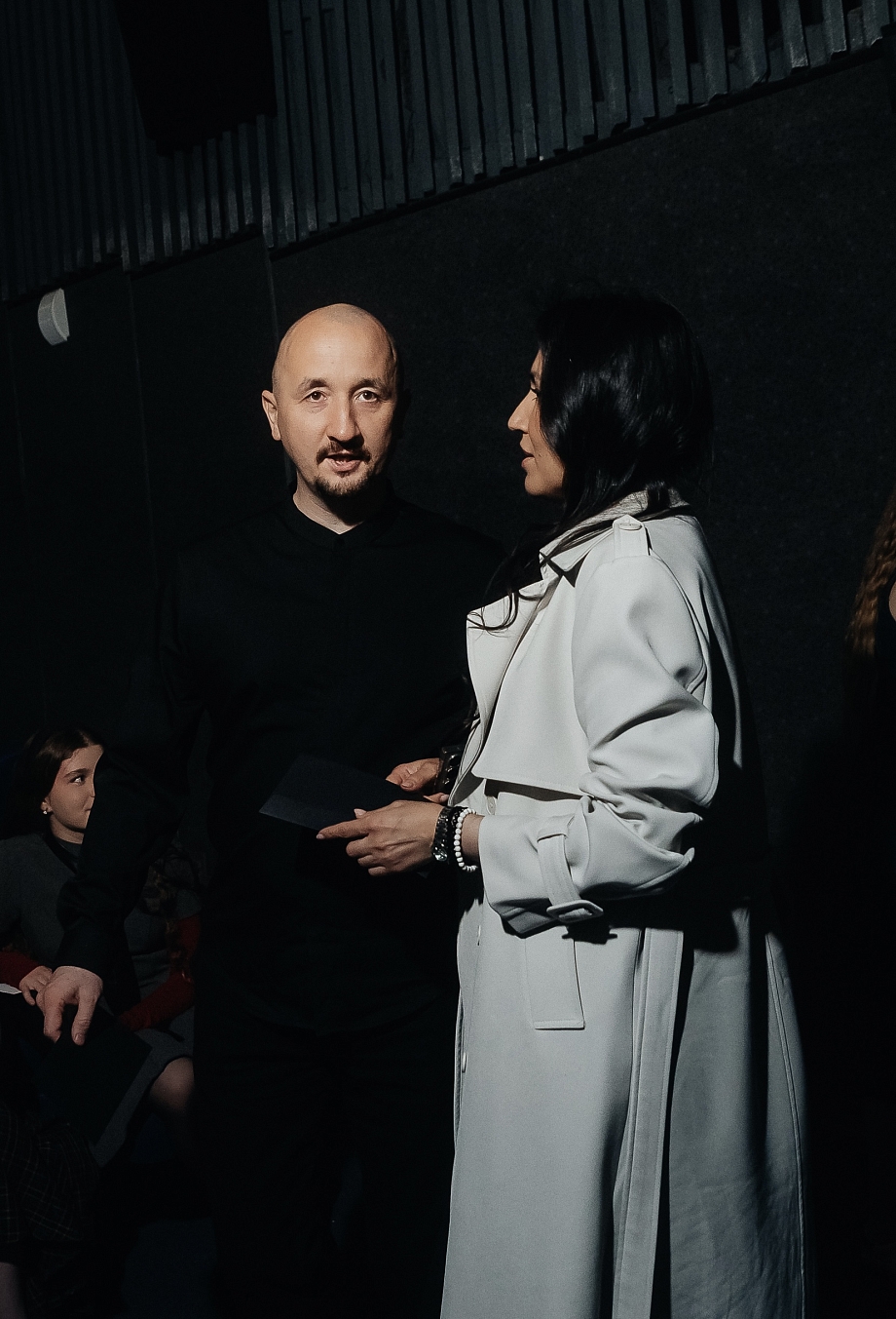 Дарина снова собрала полный зал: Как прошел кинопоказ «Дьявол носит Prada 2»