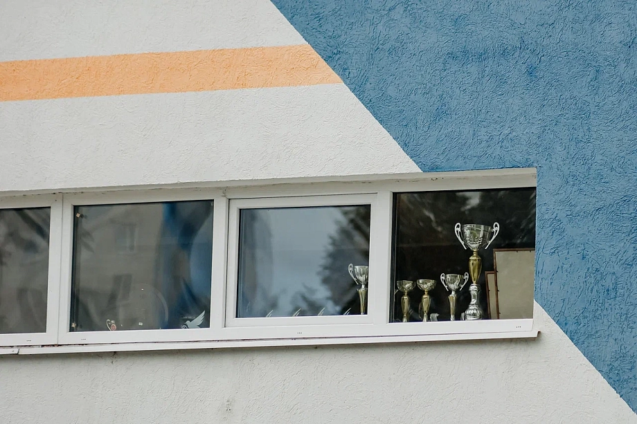 «Всего за три месяца ее работы из школы уволилось более 10 сотрудников…»