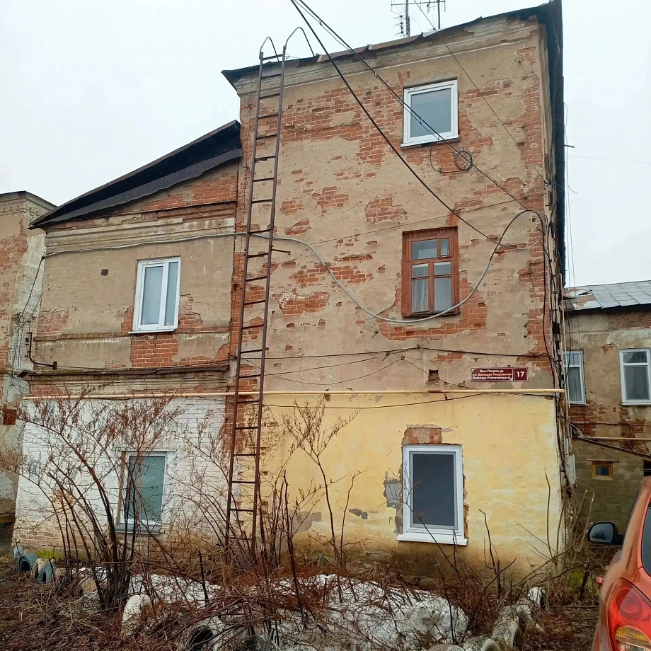 УК в Елабуге оштрафовали за состояние дома-памятника в историческом центре 