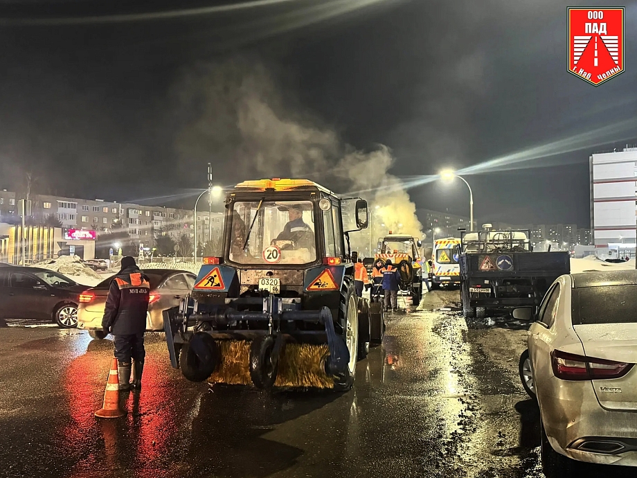 «В экстренных случаях работаем и днем» – Черкашин о ремонте аварийных ям в Челнах