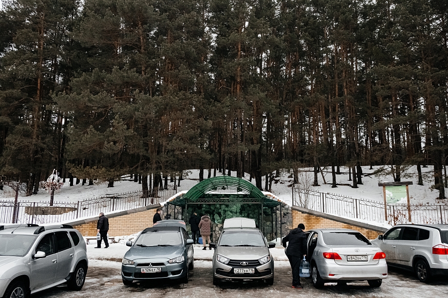 «В годы промышленного развития территорию села включили в зону строительства. Вместе с домами снесли и храм»