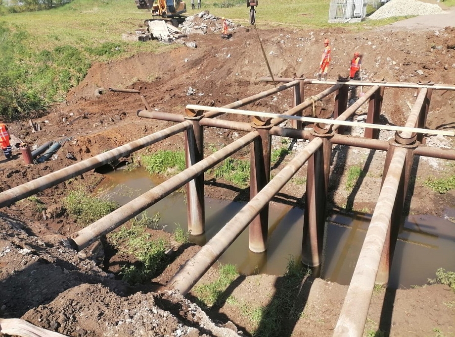 Дорожники показали, как строят мост через реку Мелекеску в Тукаевском районе