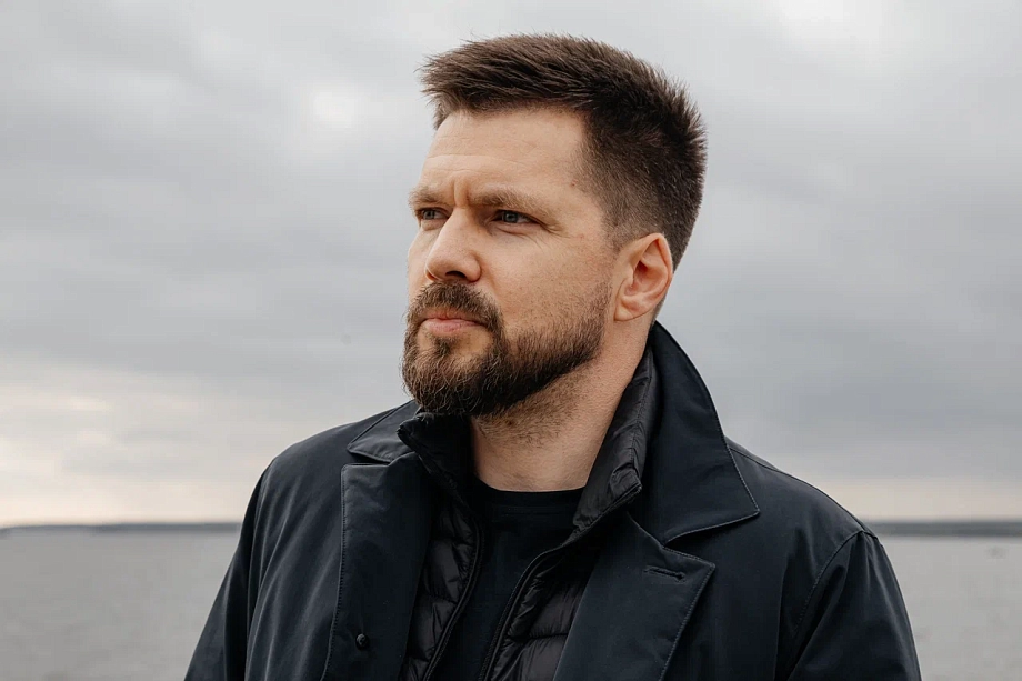 «То, что мы видим со зданием мэрии… Я считаю, что его хоронят живьем в композитном гробу»