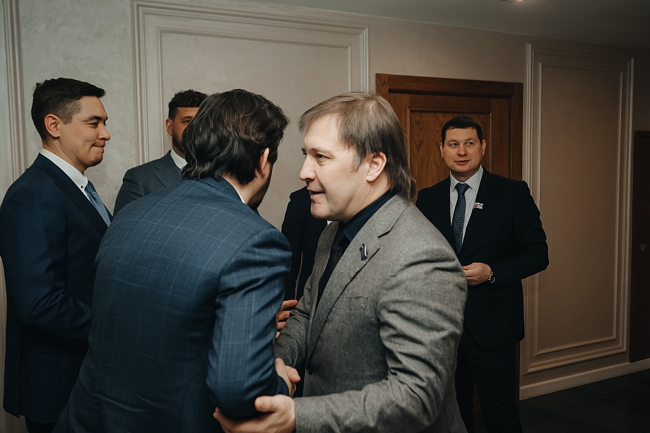 «30 килограмм сбросил. Это говорит о многом – человек горит на работе, с душой относится к этому делу»