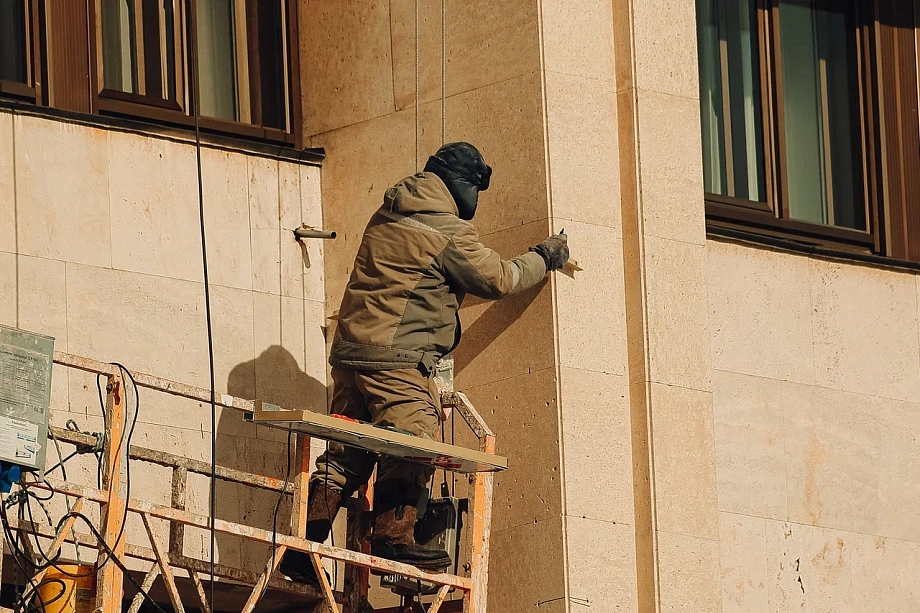 «То, что мы видим со зданием мэрии… Я считаю, что его хоронят живьем в композитном гробу»