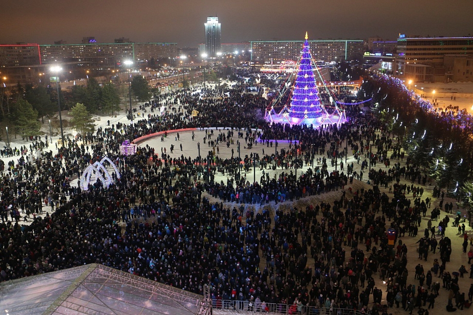 Новогодняя елка в набережных челнах