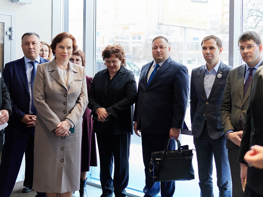 Удобнее и ближе: обновленный офис ВТБ открылся в Центральном районе Удобнее и ближе: обновленный офис ВТБ открылся в Центральном районе