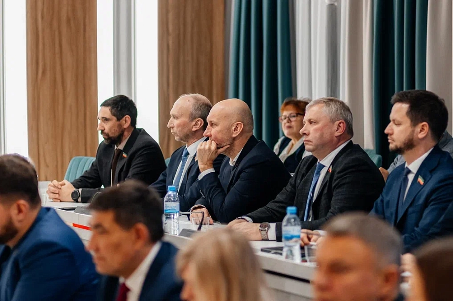 «Полагаю, когда будут подводить итоги года, показатели безработицы будут не такими радужными. Поэтому сильно радоваться не стоит»