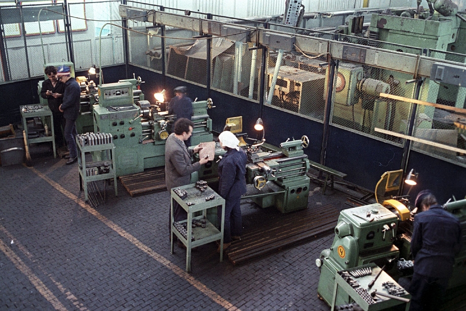 Город, рожденный «КАМАЗом»: как автогигант воспитал поколение «камазят» Город, рожденный «КАМАЗом»: как автогигант воспитал поколение «камазят»