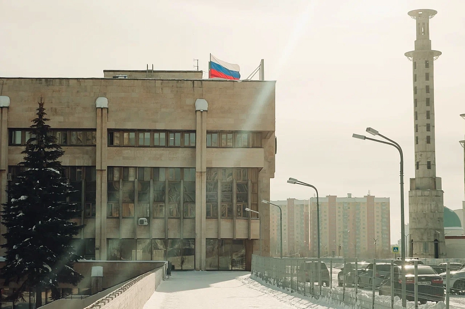 «То, что мы видим со зданием мэрии… Я считаю, что его хоронят живьем в композитном гробу»