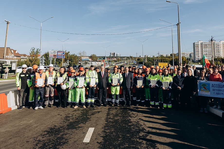 В Челнах открыли Боровецкий мост и проспект Яшьлек после капремонта (фото)