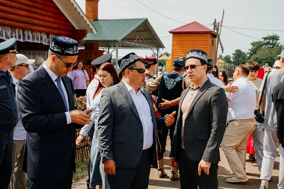 Ханифов, Салахов, Мингазов – кто приехал на Сабантуй в Тукаевский район