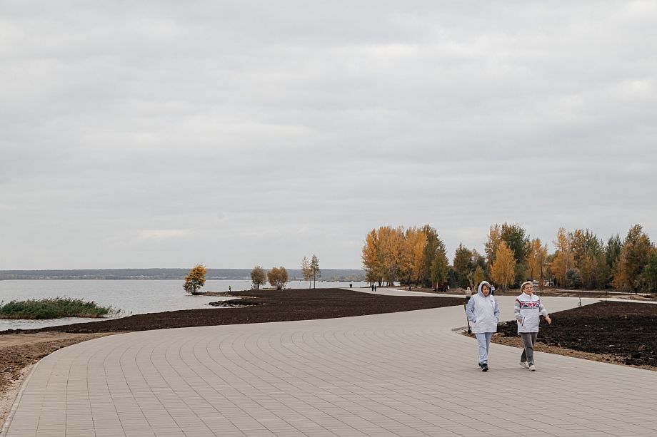 «Распыляться можно, конечно. На всех набережных по чуть-чуть поработать. Но нигде эффекта не будет»