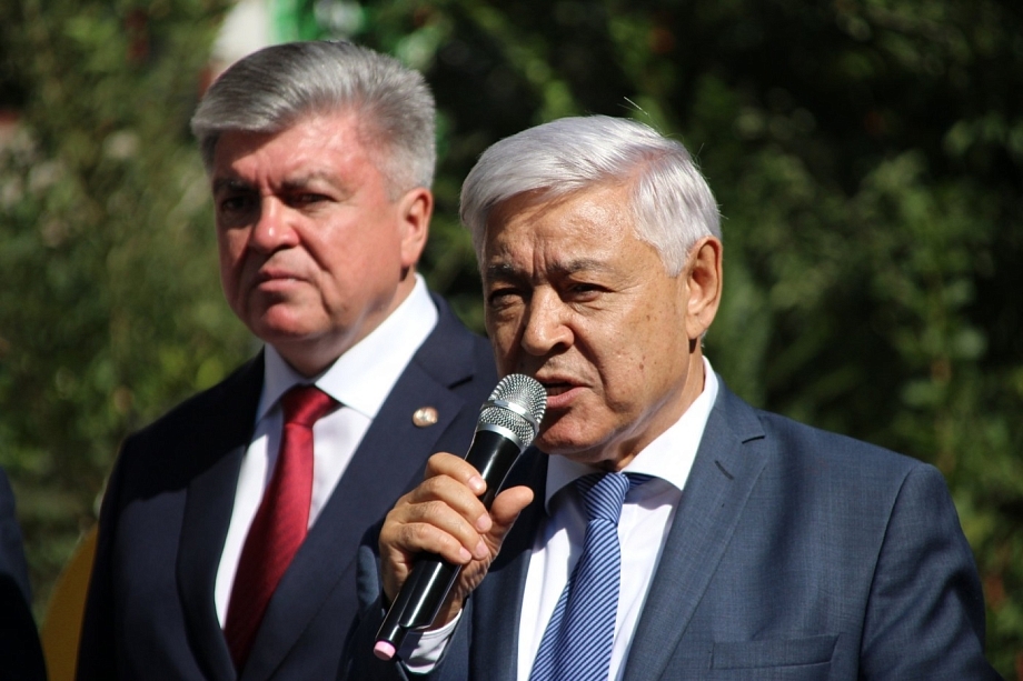 «Человек‑эпоха», «патриарх политики» – как Мухаметшина провожают с поста