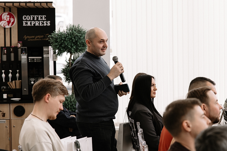 Дарина и «Диалог Авто»: каждый четвертый из вас будет ездить на гибриде Дарина и «Диалог Авто»: каждый четвертый из вас будет ездить на гибриде