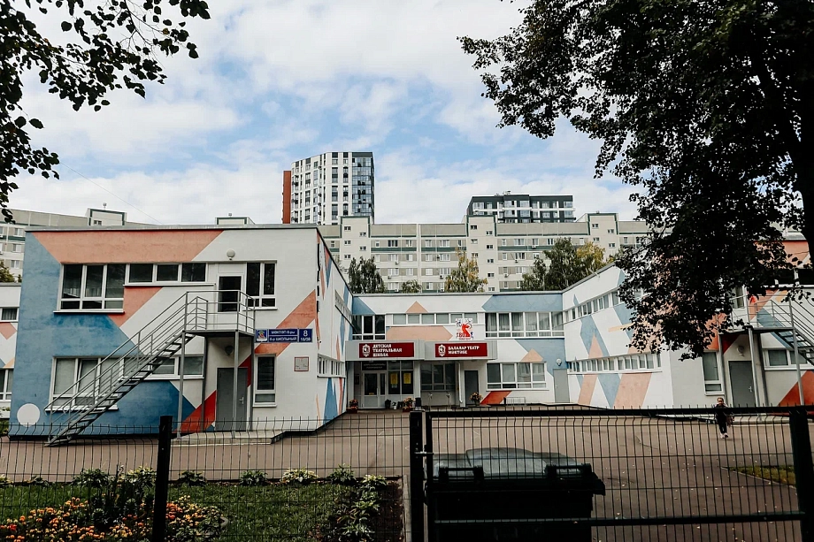 «Всего за три месяца ее работы из школы уволилось более 10 сотрудников…»