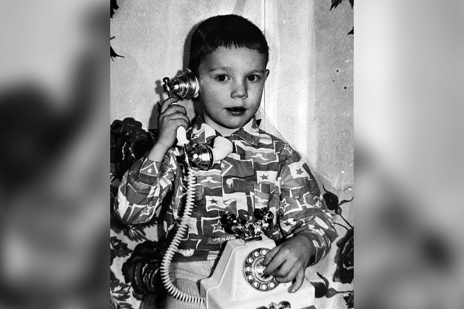 «Дед Мороз всегда напоминал воспитательницу с белой бородой, что нас веселило. Эта традиция продолжается и сейчас»