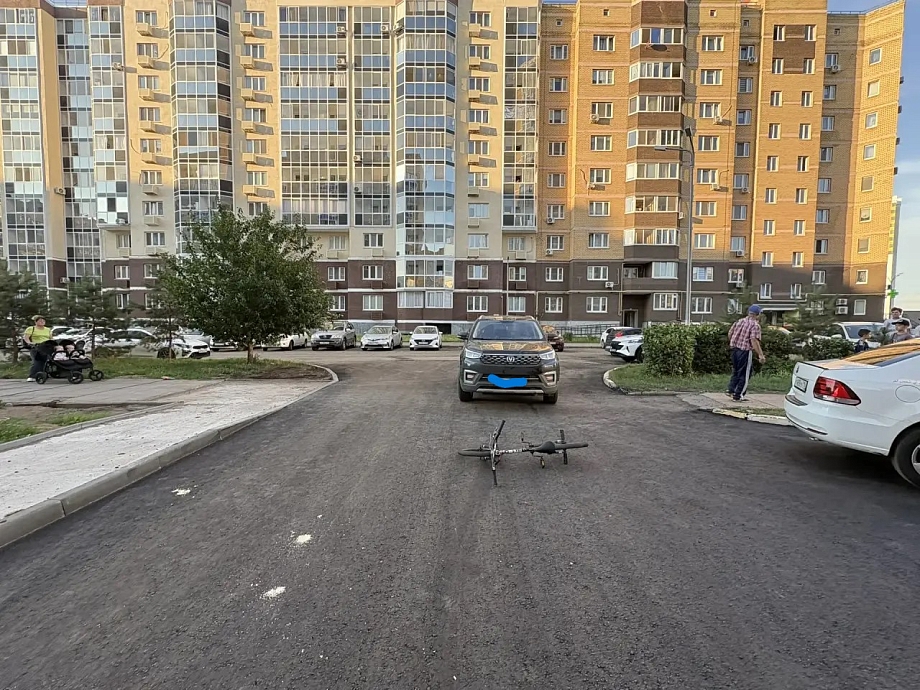 Водитель иномарки наехал на девятилетнего велосипедиста в Челнах