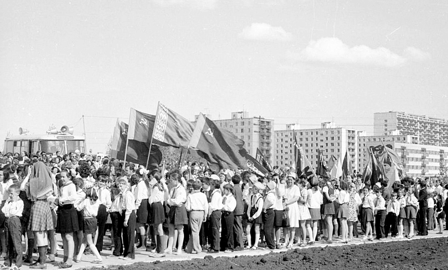 Вчера и сегодня: как менялся с 70-х и каким стал парк Победы (фото)