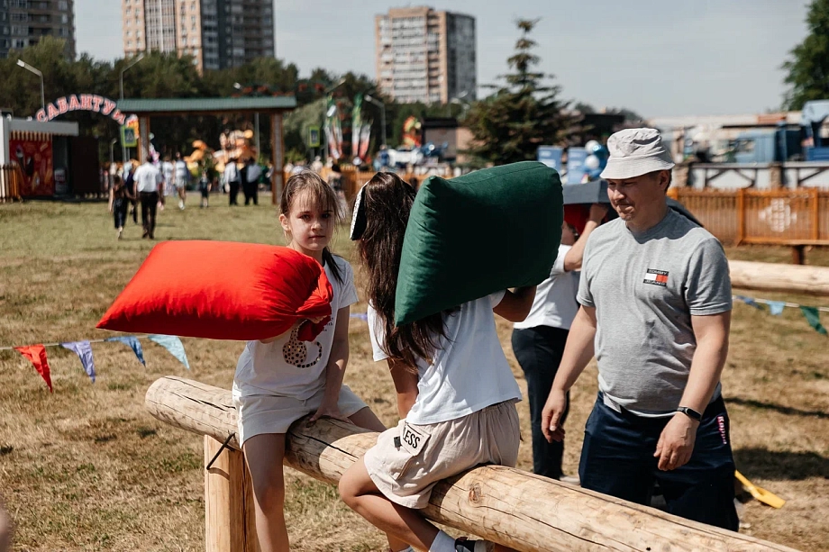 Фото: как в Челнах проходит Сабантуй  