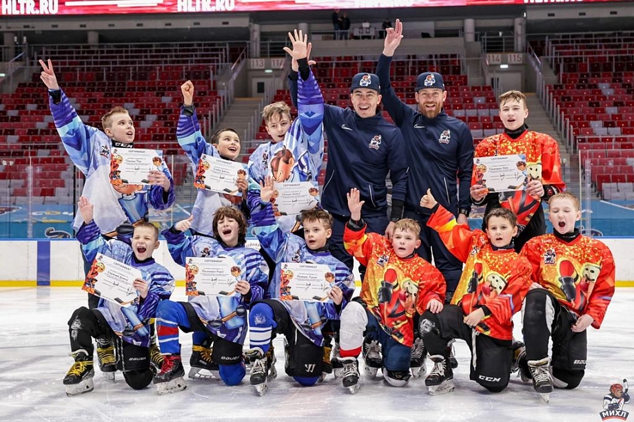 Антон Крюков откроет в Челнах первую частную хоккейную школу для детей