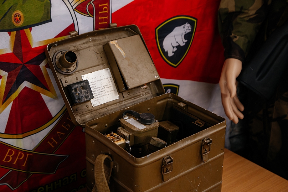 «К краповому берету могут прикасаться лишь те, кто имеет право его носить…и родственники погибшего» «К краповому берету могут прикасаться лишь те, кто имеет право его носить…и родственники погибшего»