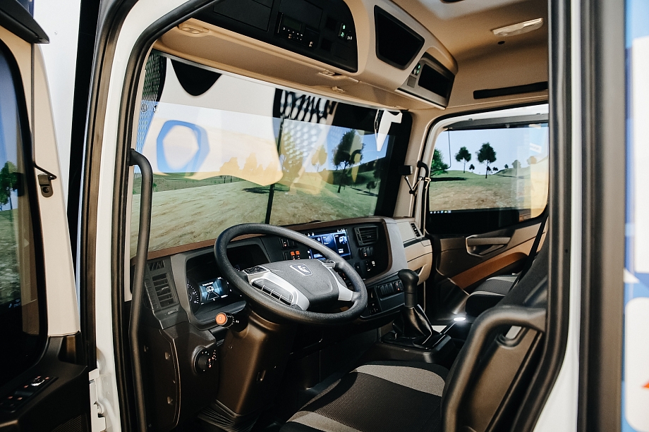 «КАМАЗ» не намерен следовать тенденциям серого сегмента. Такие машины разрушают дороги»