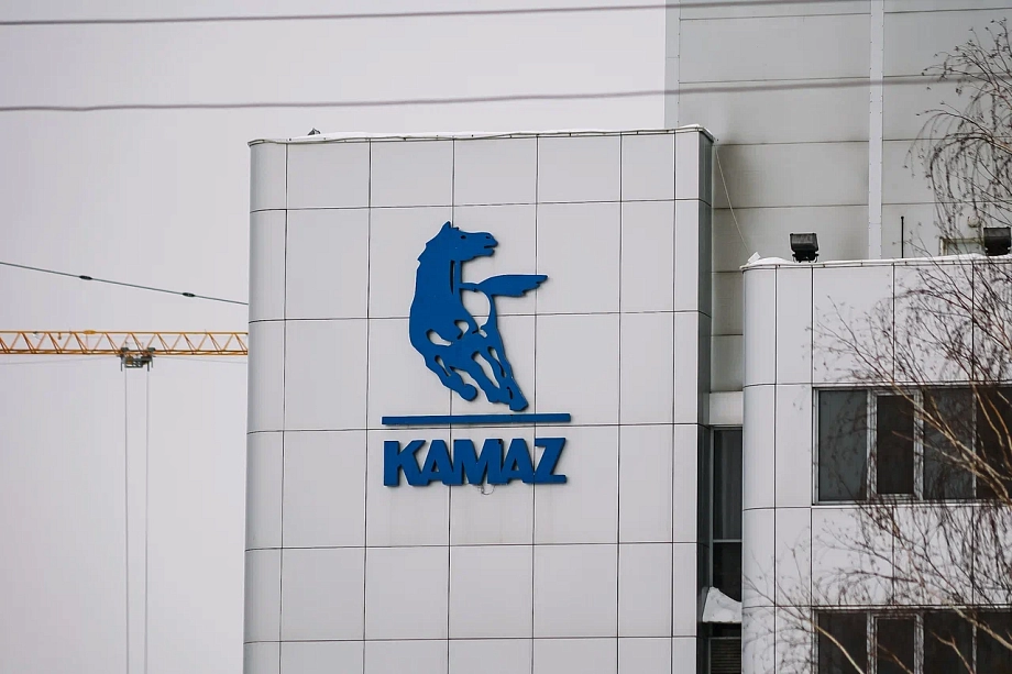 «Вокруг «КАМАЗа» были бандитские наезды. ЗМА это почти не коснулось. Видимо, думали: «Что с маленького завода взять?»