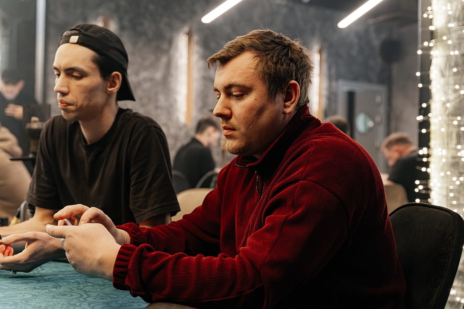 Покер, эмоции и дружба: реальная жизнь челнинского покер-клуба глазами журналиста