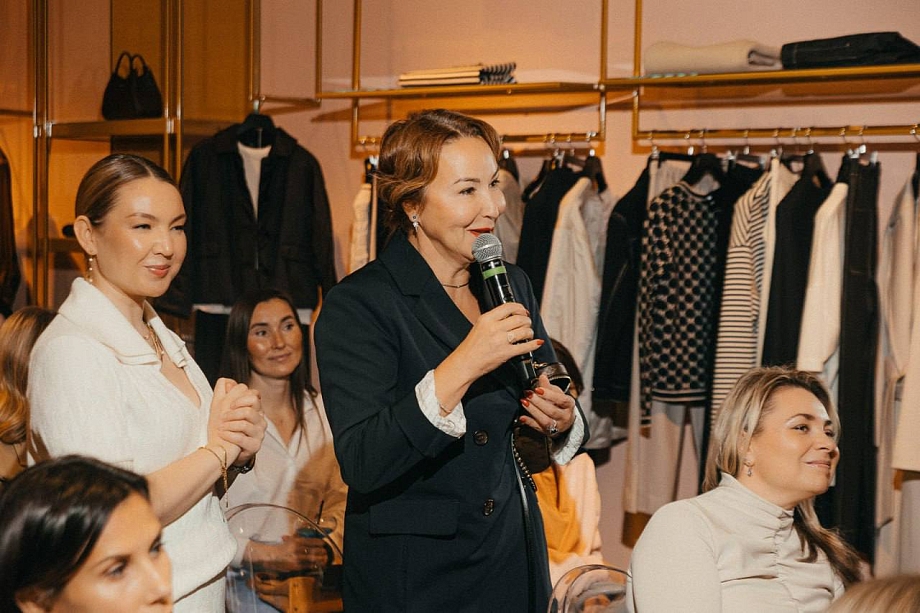 Основательница питерского бренда AND The Brand Юлия Жукова выступила в Qboutique