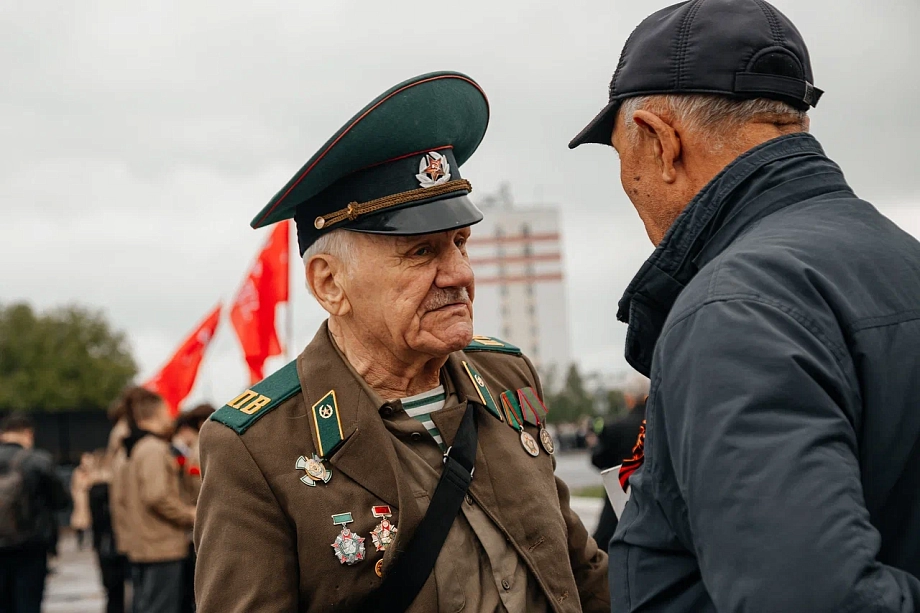 Фото: на парад Победы в Челнах собрались участники боевых действий разных лет 
