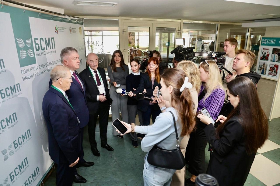 На конференции в БСМП пройдут прямые включения из операционных России На конференции в БСМП пройдут прямые включения из операционных России