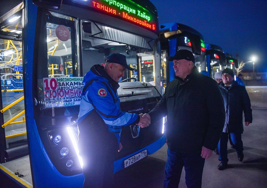 Мэр велел водителям новых автобусов наладить коммуникации с пассажирами