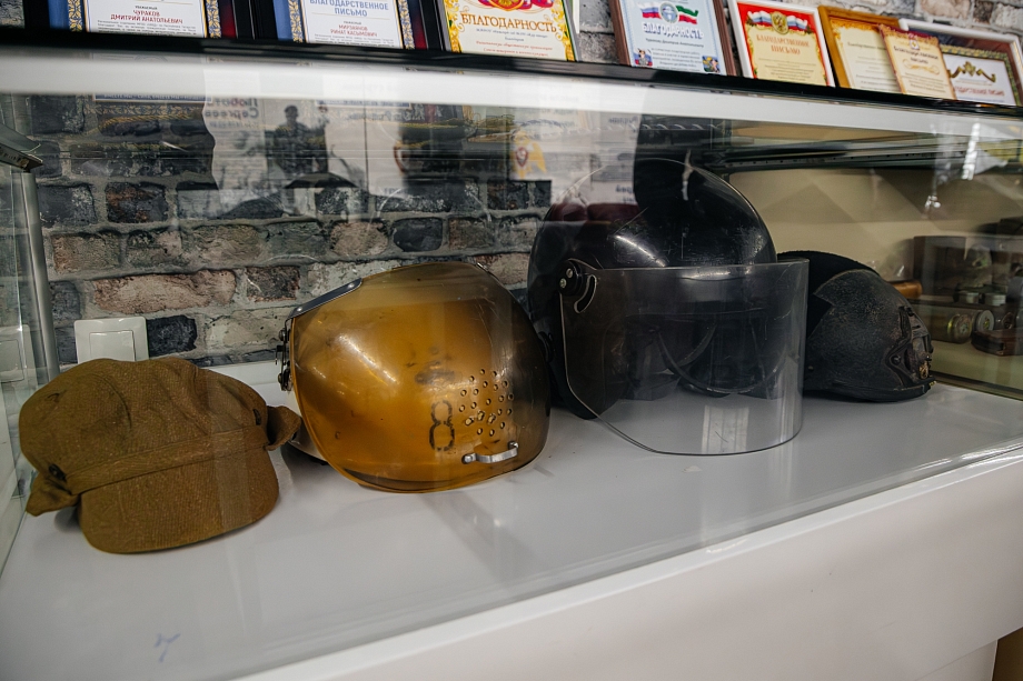 «К краповому берету могут прикасаться лишь те, кто имеет право его носить…и родственники погибшего» «К краповому берету могут прикасаться лишь те, кто имеет право его носить…и родственники погибшего»