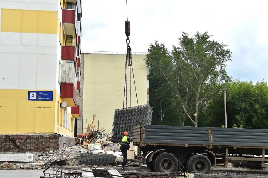 Беляев показал ход ремонта дома, пострадавшего от атаки БПЛА (фото)