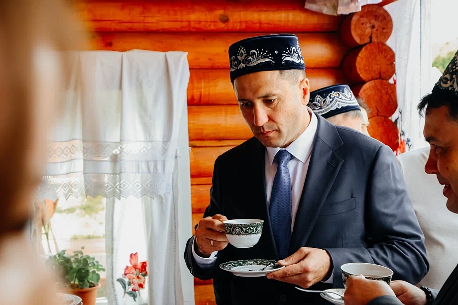 Ханифов, Салахов, Мингазов – кто приехал на Сабантуй в Тукаевский район