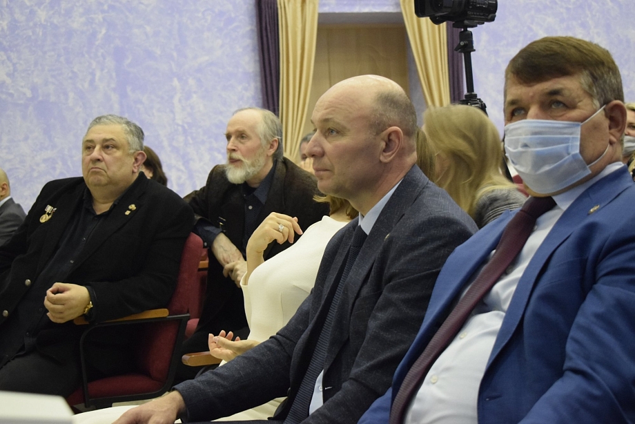 Когогина предложила вариант решения проблем многодетных в Тукаевском районе
