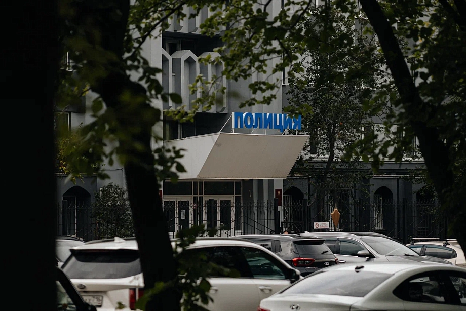 «Вы можете меня хоть на пожизненное закрыть, я тоже уже жить не хочу, мне все равно…»