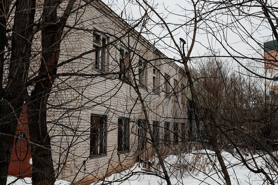 «Я не убежал, не стал драться, не мстил. Я держался за телефон и звонил в полицию – снова, и снова, и снова» «Я не убежал, не стал драться, не мстил. Я держался за телефон и звонил в полицию – снова, и снова, и снова»