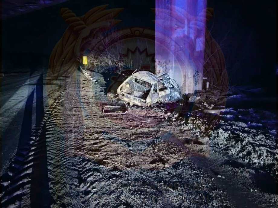 Молодой водитель ВАЗа погиб в аварии под Елабугой, врезавшись в опору моста 