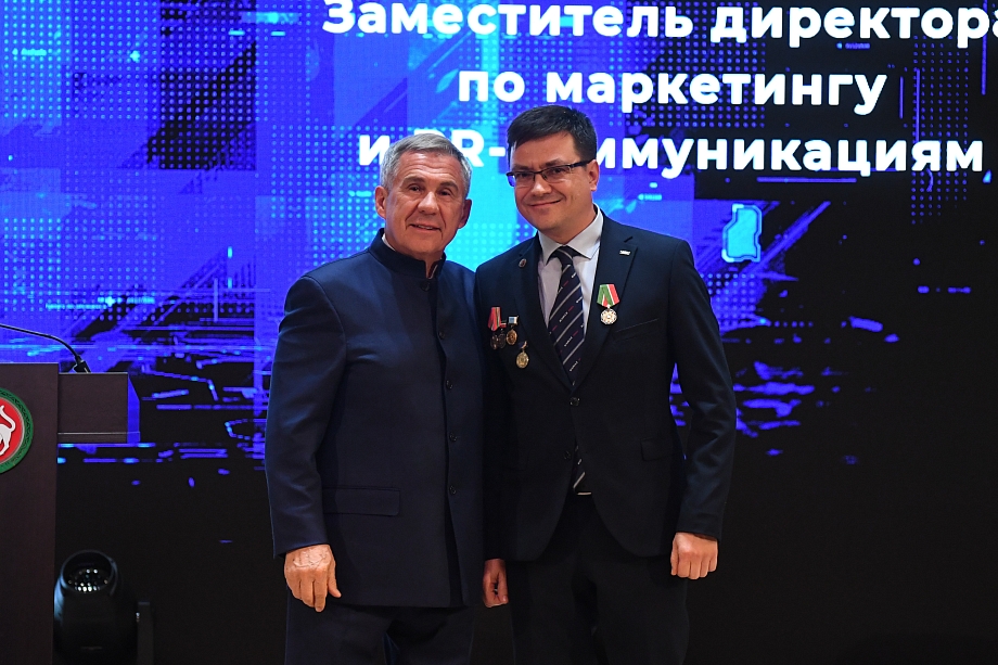 Глава Татарстана поздравил команду «КАМАЗ-мастер» с юбилеем