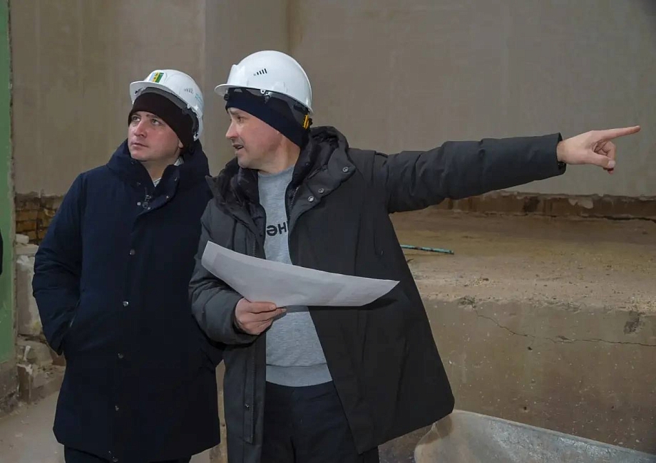 Беляев оценил ход ремонта образовательных учреждений Нижнекамска