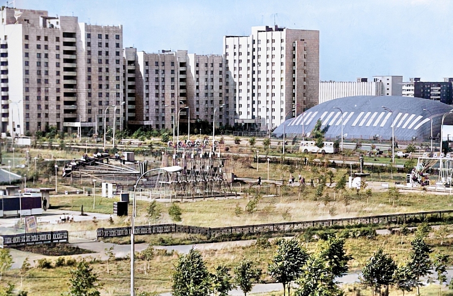 Как менялись с годами парки и бульвары Челнов (фото) 