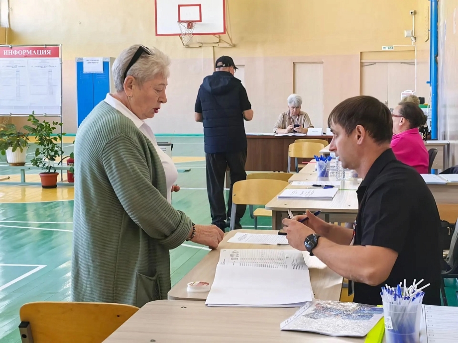 «Нужно самим выбирать путь» – Салахов о причинах голосовать
