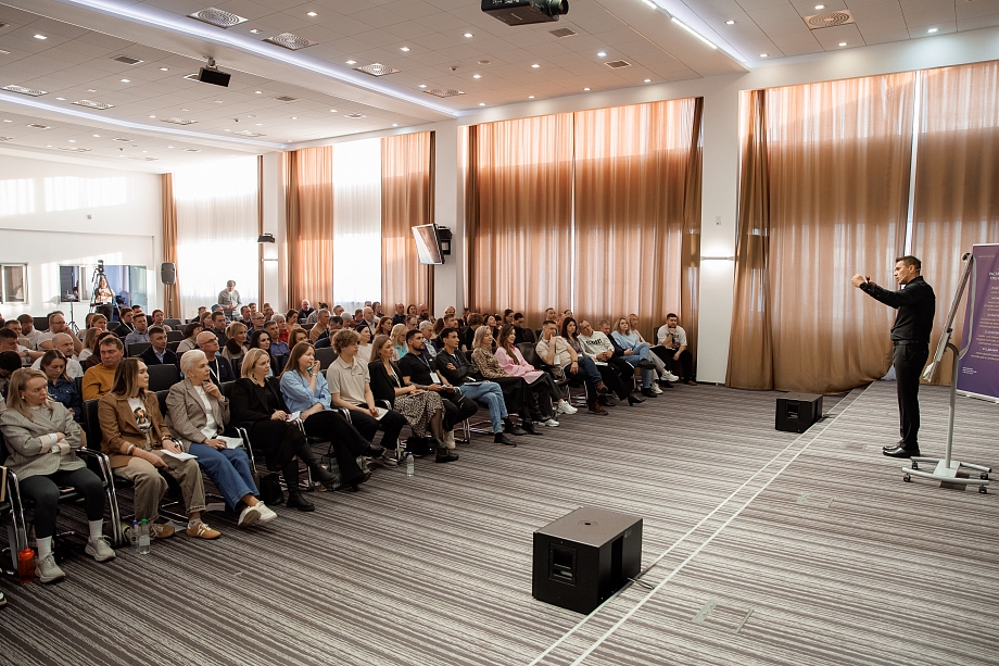 «Сила лидера» в Челнах: влияние без давления от Игоря Давыдова