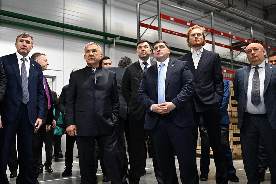 В Нижнекамске с участием Минниханова открыли завод по выпуску холодильников 