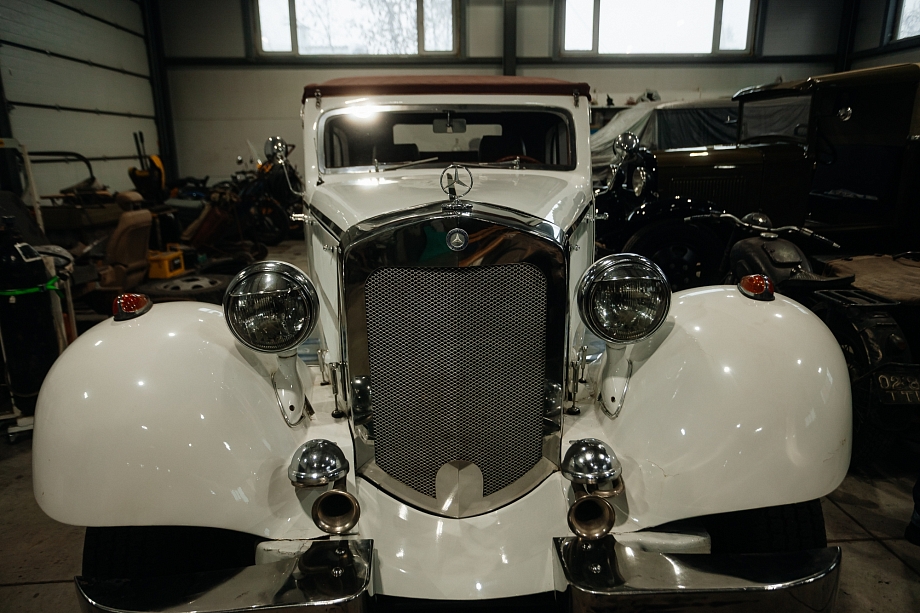 «Из Москвы звонят по поводу этой машины, но я не отдам. Я чувствую, это не истинные ценители» «Из Москвы звонят по поводу этой машины, но я не отдам. Я чувствую, это не истинные ценители»