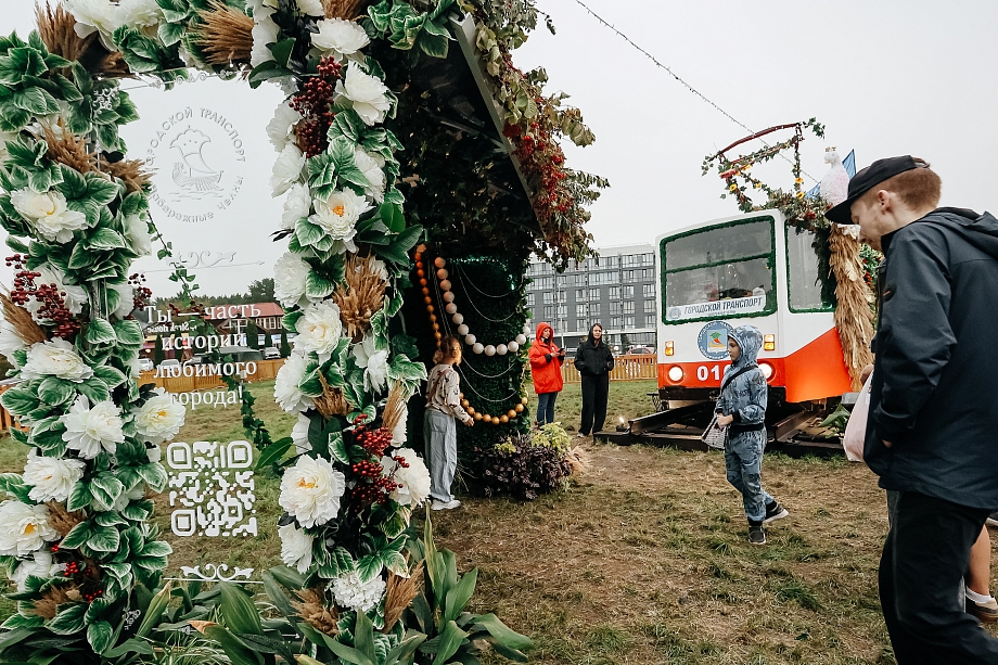 Фото: как отметили  в Челнах фестиваль цветов 
