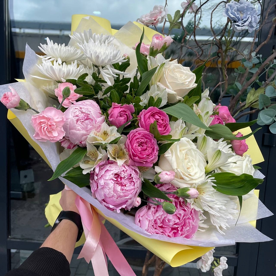 Круглосуточно и без наценок: «ЦветТорг» экономит нервы и кошелек