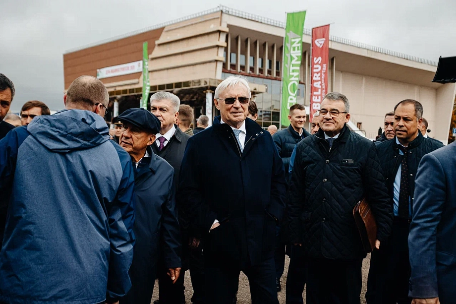 «Республика по праву является передовым промышленным регионом. Сегодня трудовые коллективы достойно решают поставленные задачи»